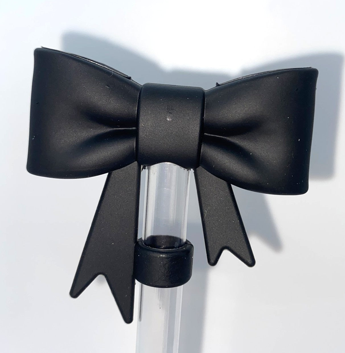 Bow Black Straw Topper