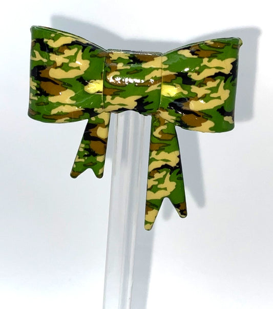 Camo Glossy Bow Straw Topper