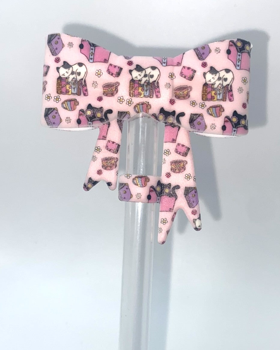 Cats & Books Bow Straw Topper