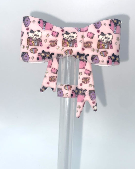 Cats & Books Bow Straw Topper