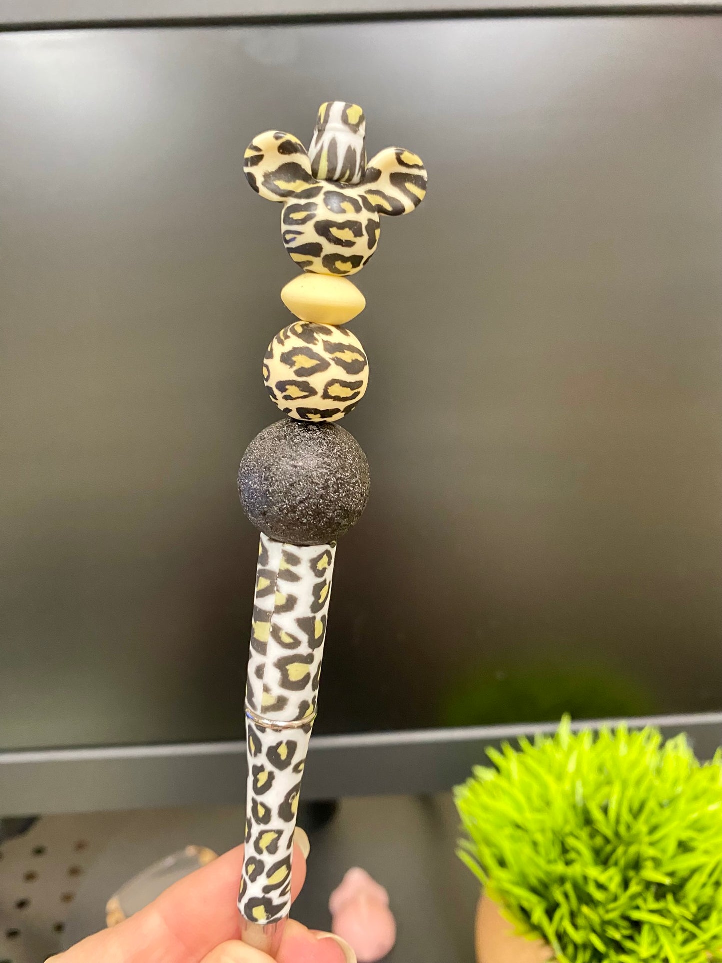 Magical Mouse Head Leopard Print Beaded Pen